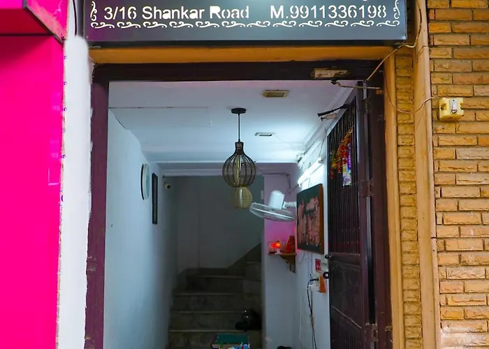 Hotel Iconic Residency - Ganga Ram Hospital