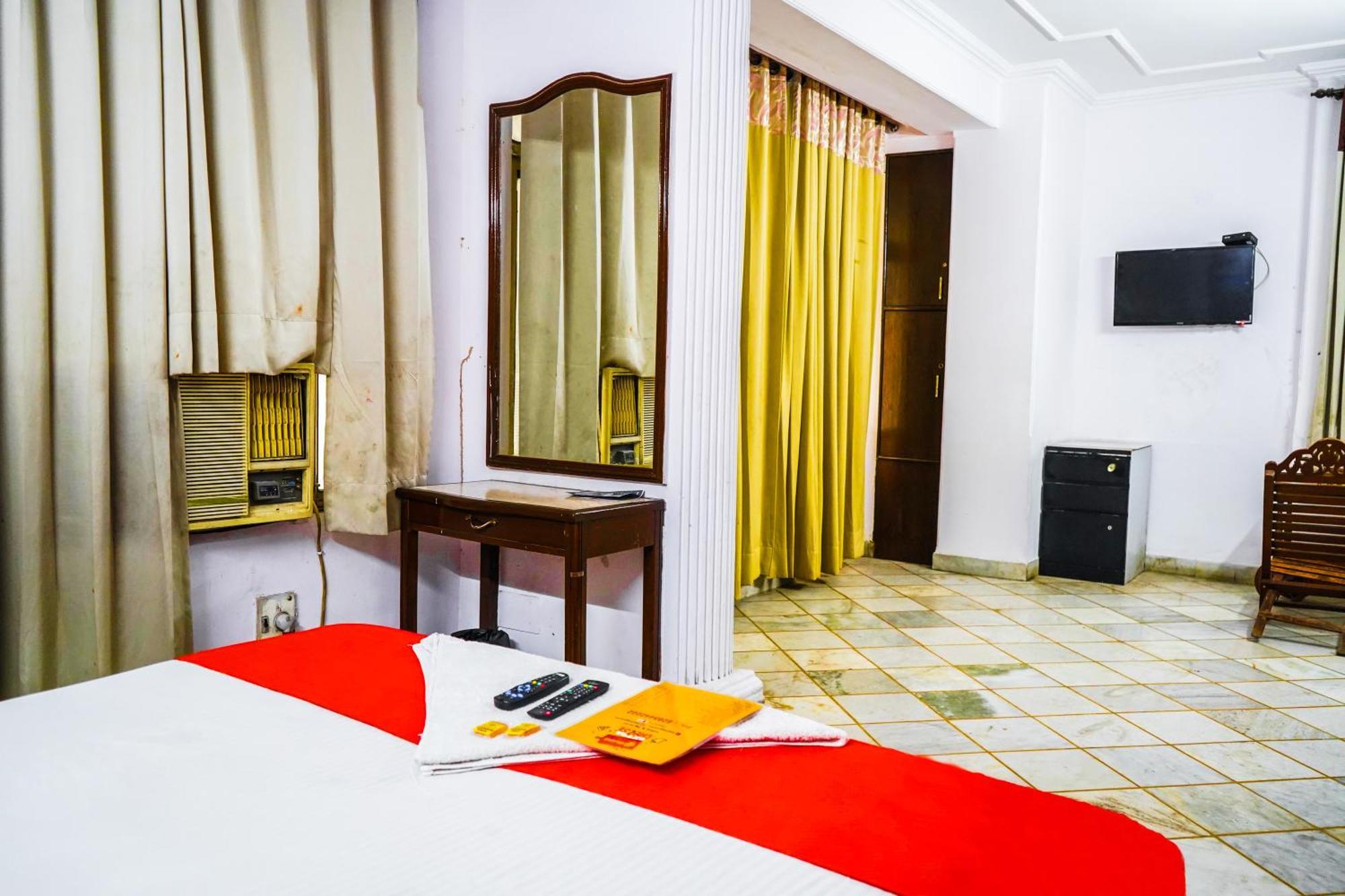 Iconic Residency - Ganga Ram Hospital Hotel