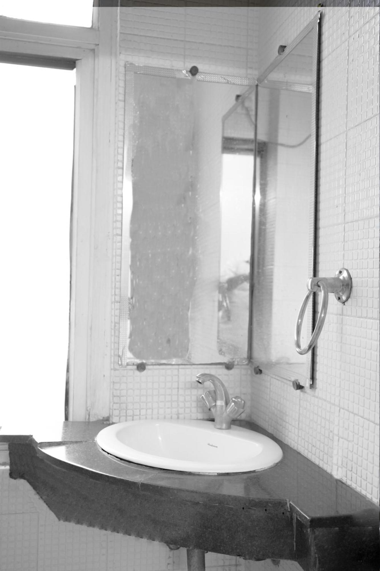 Iconic Residency - Ganga Ram Hospital New Delhi